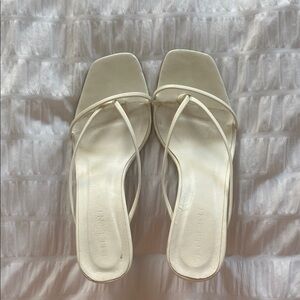 Bellini Women's Cream Strappy Sandals